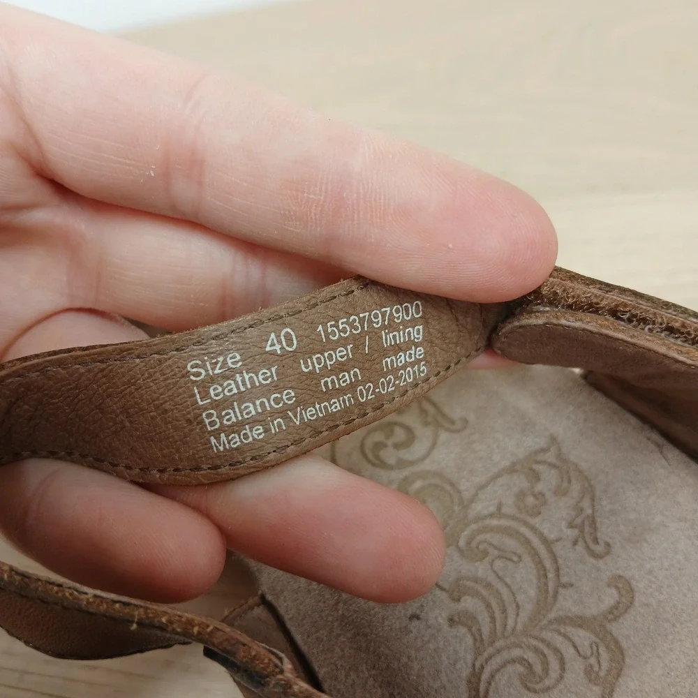 Dansko Wedge Sandals Women's 9.5 Reece Tan Brown Leather Floral Laser Cut